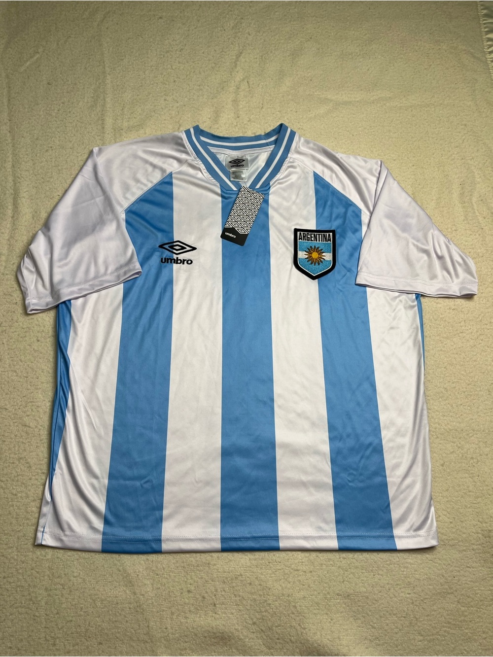 NWT New Umbro Argentina National Team Soccer Jersey World Cup 2026 Men’s L Messi